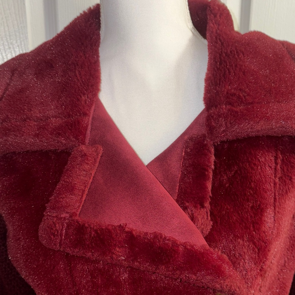 Burgundy Faux Fur and Knit Sweater Coat - Picture 9 of 16